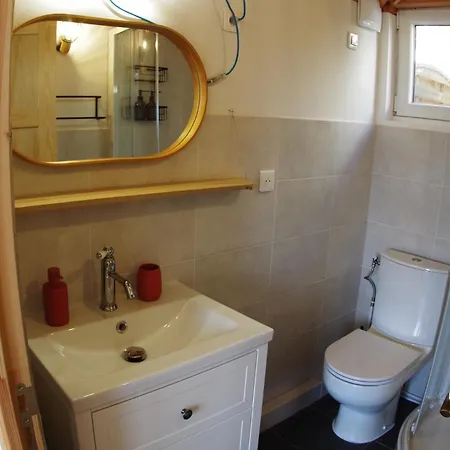 Pansiyon Insolite Avec Salle De Bain Montpellier